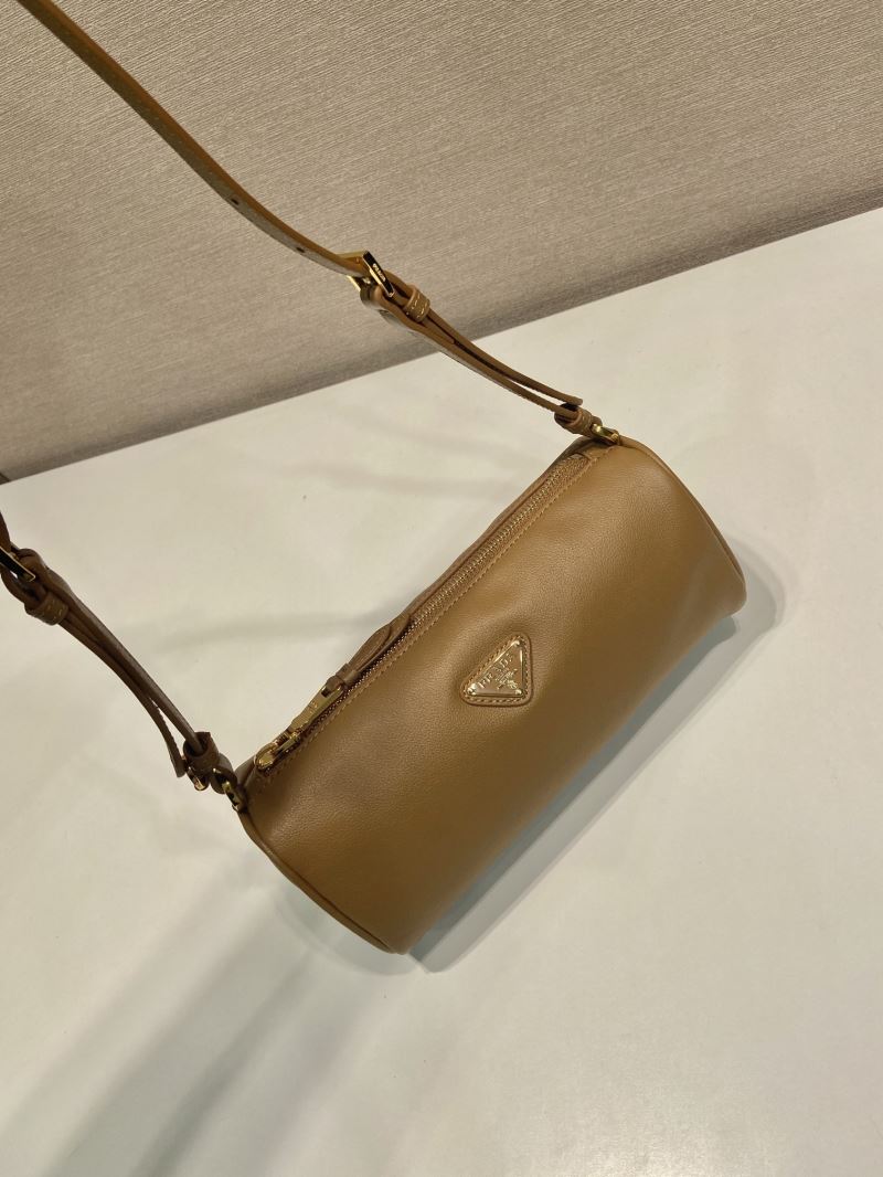 Pra*a hobo bags